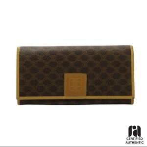 Celine Vintage Triomphe Continental Wallet/COA Included